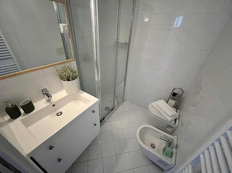 2-Bedroom Flat In The Heart Of Bergamo City Centre Экстерьер фото