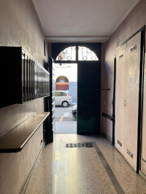 2-Bedroom Flat In The Heart Of Bergamo City Centre Экстерьер фото
