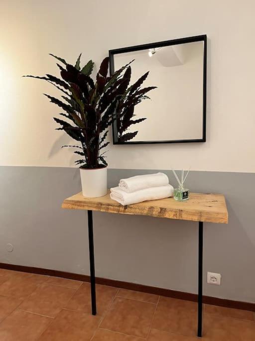 2-Bedroom Flat In The Heart Of Bergamo City Centre Экстерьер фото