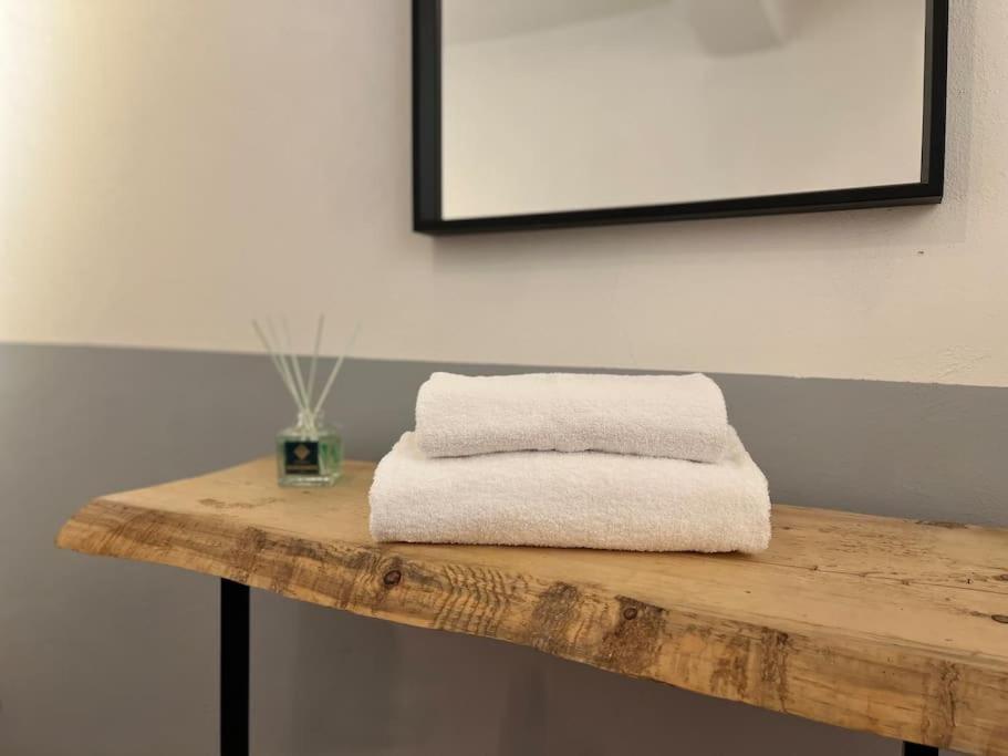 2-Bedroom Flat In The Heart Of Bergamo City Centre Экстерьер фото