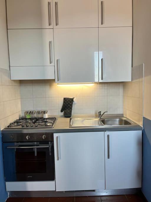 2-Bedroom Flat In The Heart Of Bergamo City Centre Экстерьер фото